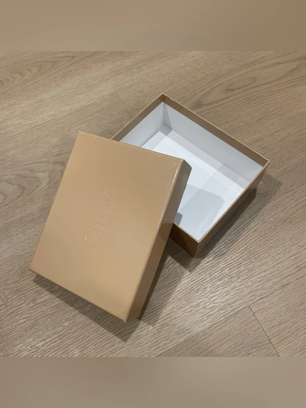 Chloé Beige Glossy Storage Box